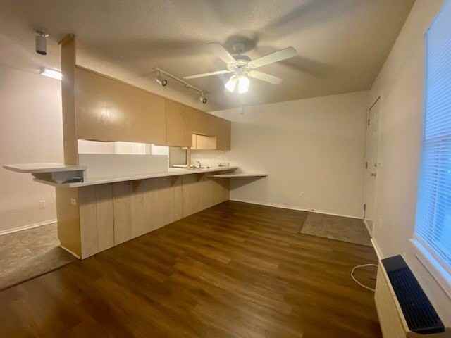 624 N Oakland Ave #8 - Photo 4 of 12