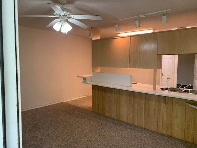 624 N Oakland Ave #8 - Photo 5 of 12