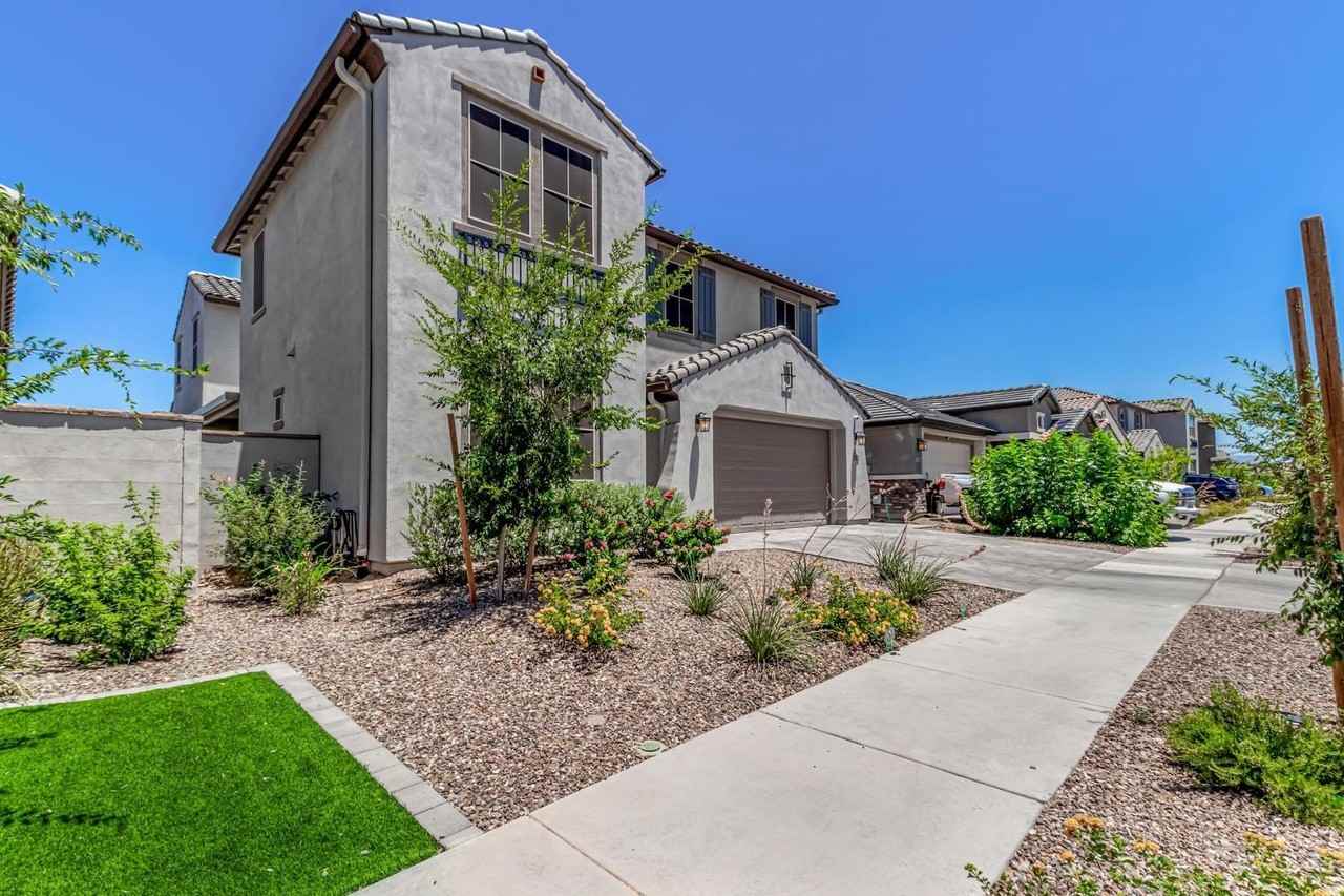 9560 E Spiral Ave - Photo 3 of 50