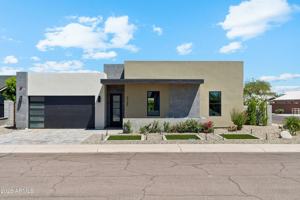 featured image of 3125 N 86th Pl