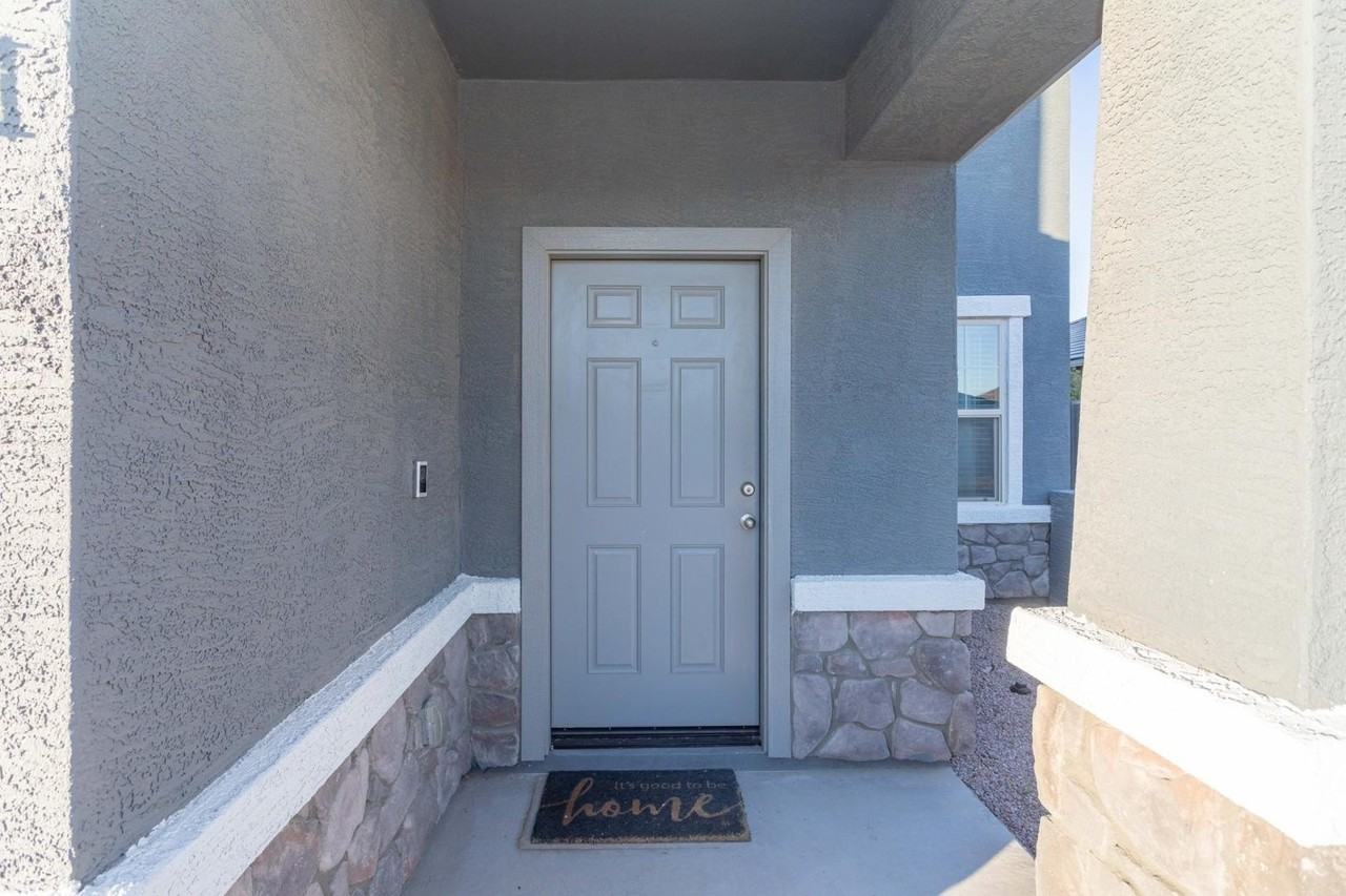 36094 W Santa Barbara Ave - Photo 3 of 21