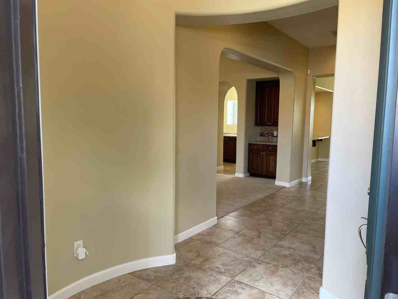31264 N 133rd Ln - Photo 5 of 50
