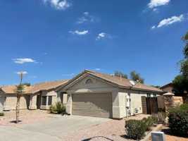 featured image of 6831 S 33rd Dr