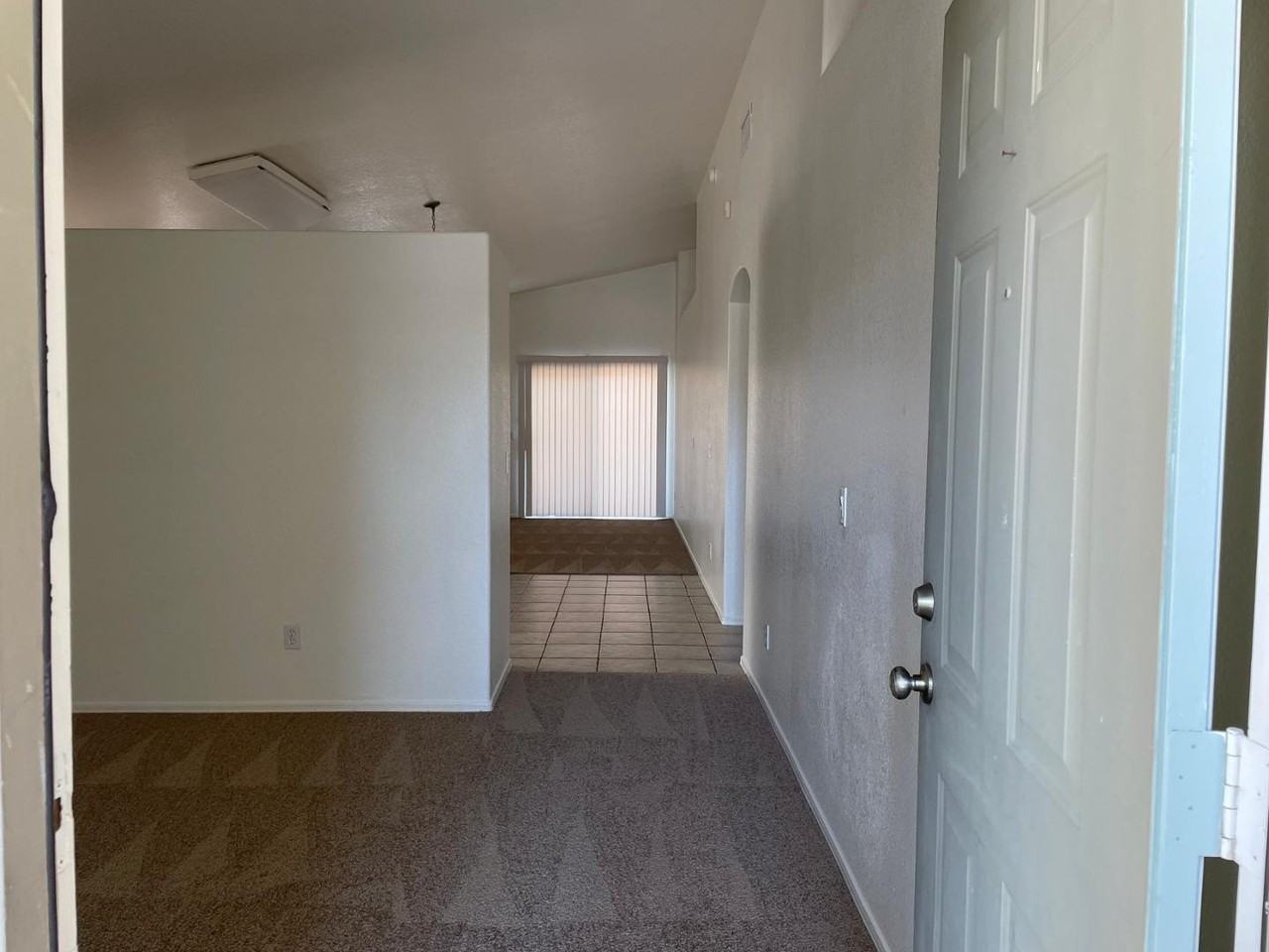 6831 S 33rd Dr - Photo 3 of 30