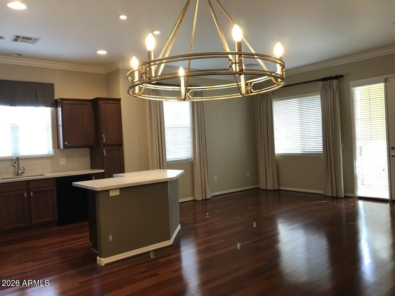 121 N California St #22 - Photo 7 of 22