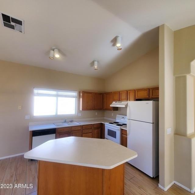 4739 E Desert Wind Dr - Photo 6 of 17