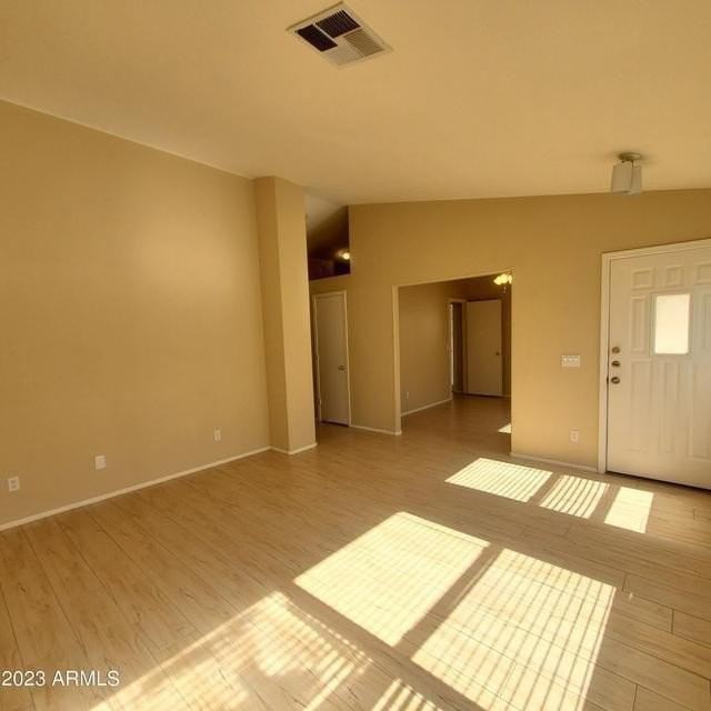 4739 E Desert Wind Dr - Photo 7 of 17