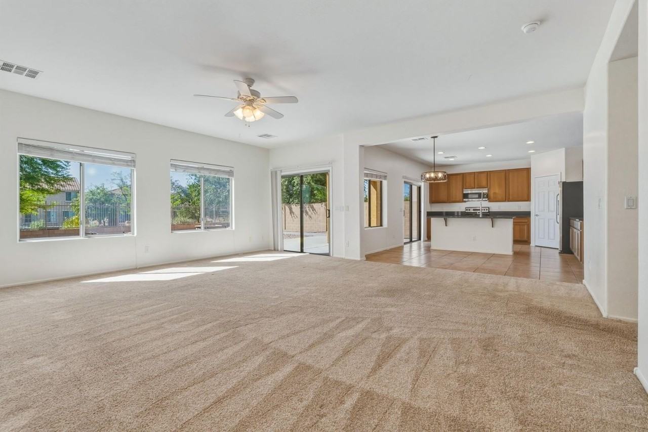 5111 W El Cortez Trl - Photo 5 of 43