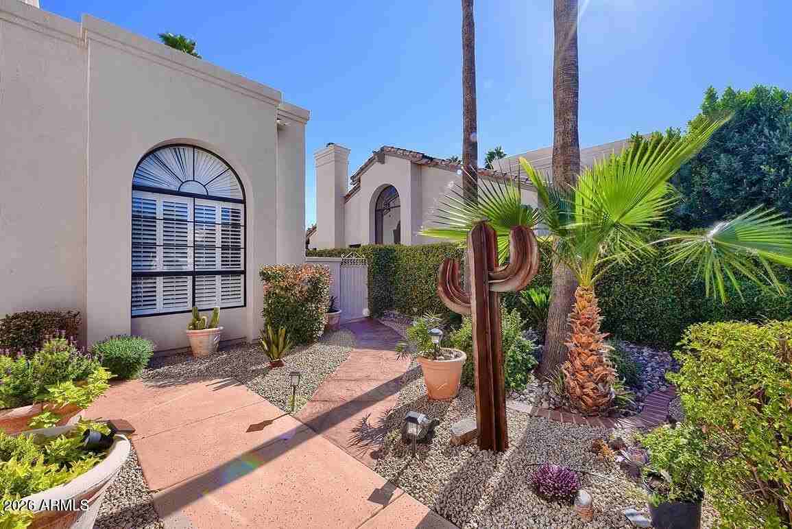 10153 E Topaz Dr - Photo 3 of 40