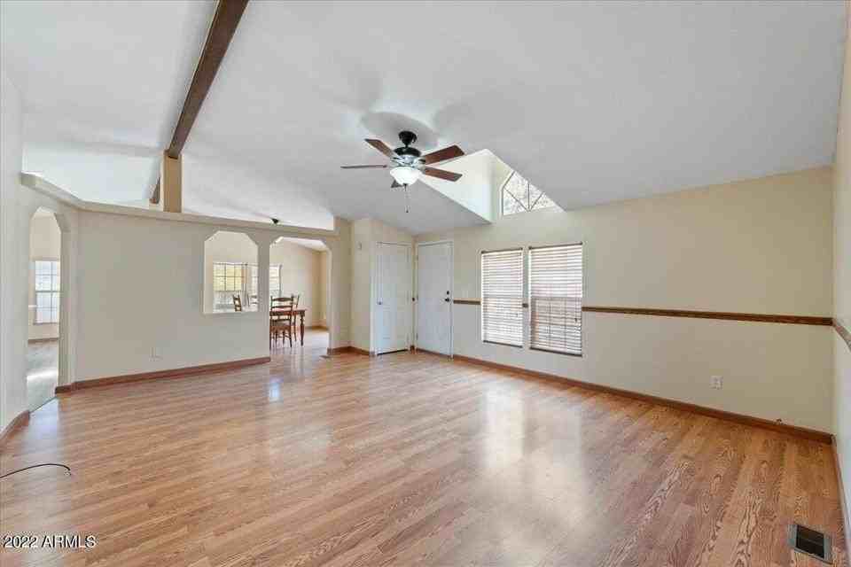 52201 W Foothill Trl - Photo 4 of 12