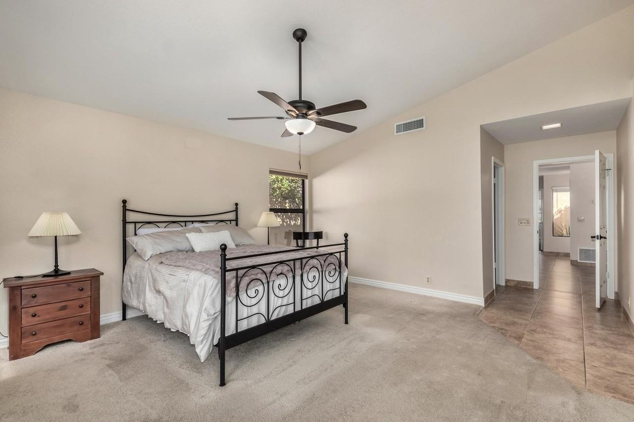 9408 W Taro Ln - Photo 7 of 20