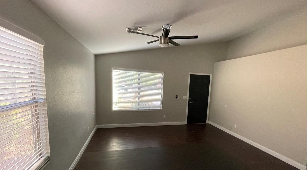 13826 W Keim Dr - Photo 3 of 10
