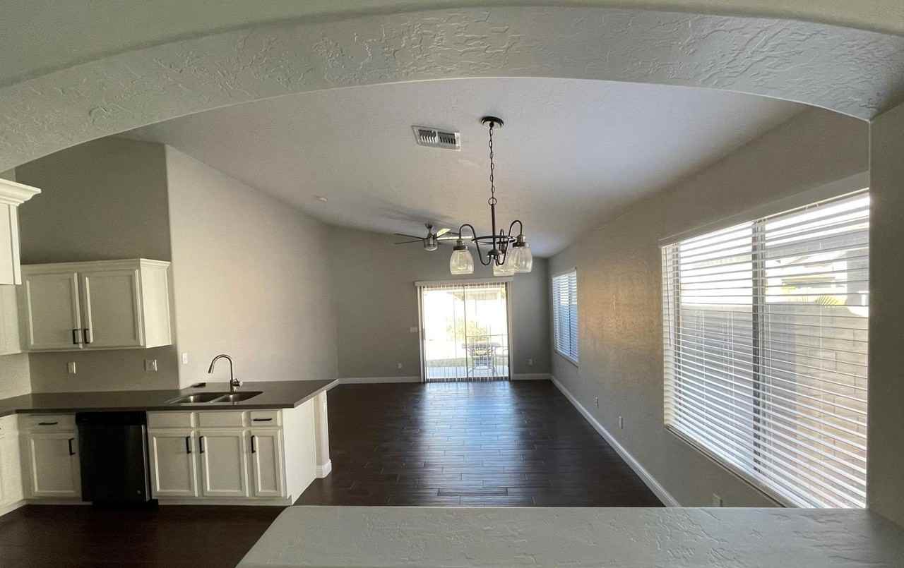 13826 W Keim Dr - Photo 5 of 10