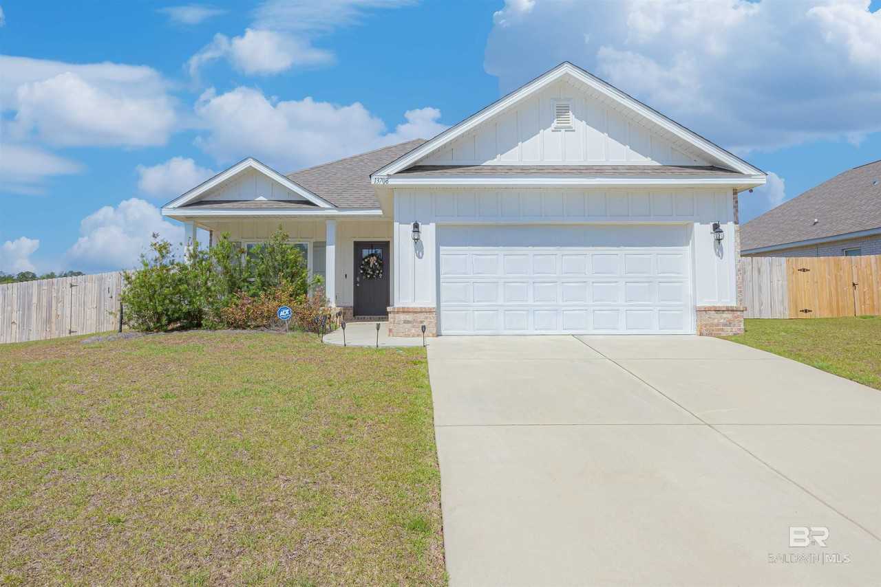 13708 Antler Hill Rd