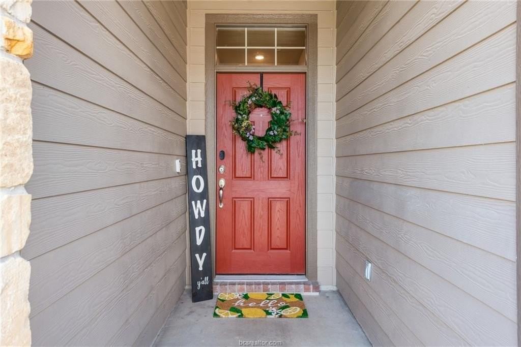 6308 Southern Cross Dr - Photo 2 of 30