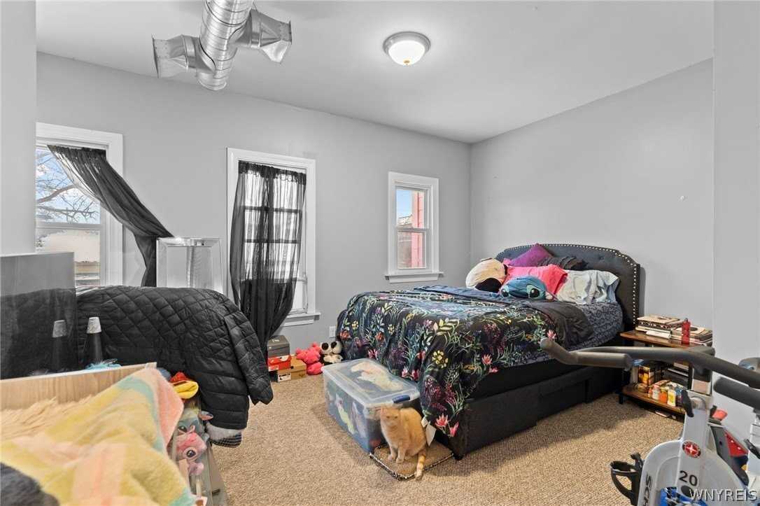 2096 Seneca St - Photo 6 of 9
