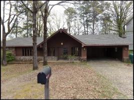 featured image of 711 Mimi Ln