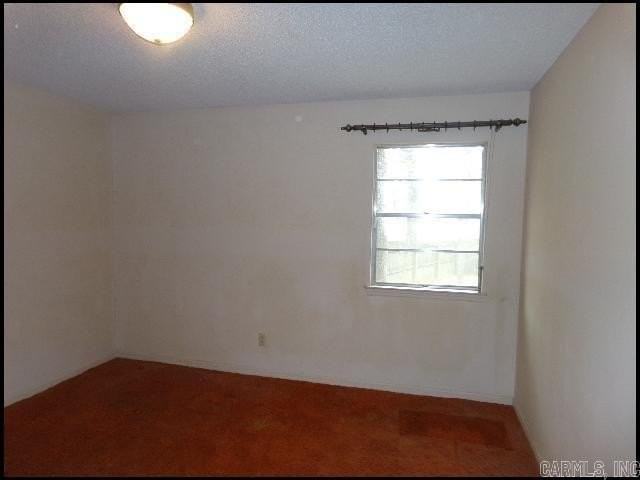 711 Mimi Ln - Photo 7 of 21