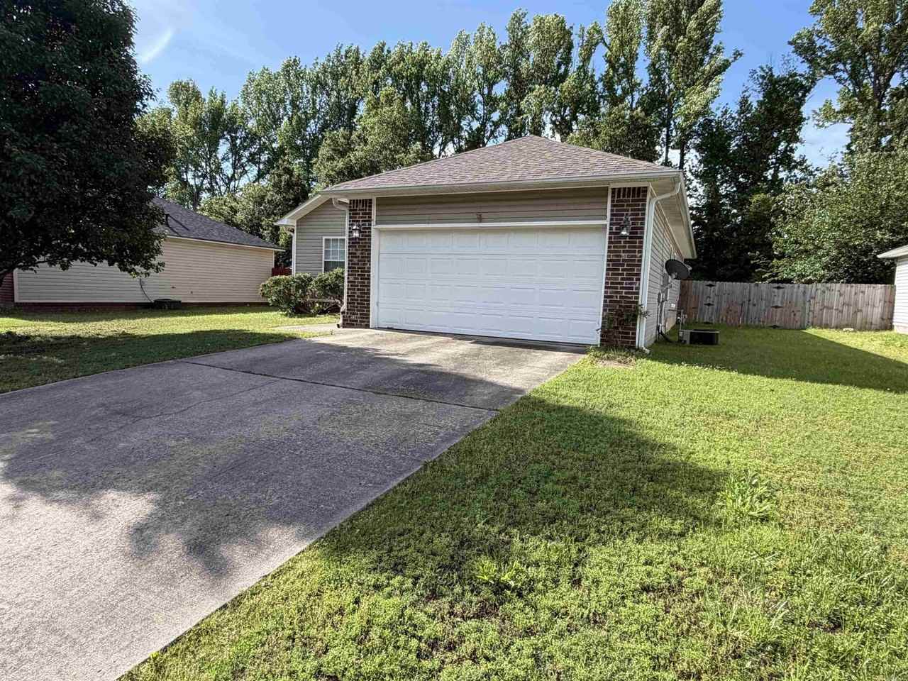 21 Weatherwood - Photo 2 of 43