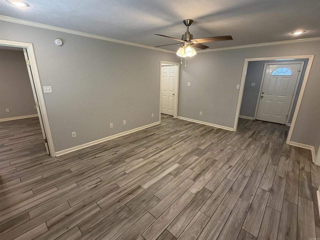 21 Weatherwood - Photo 7 of 43