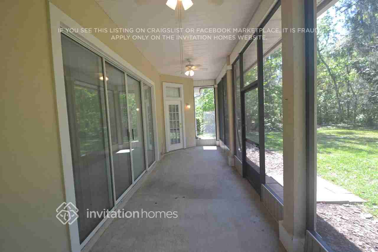 382 Edge Of Woods Rd - Photo 4 of 6