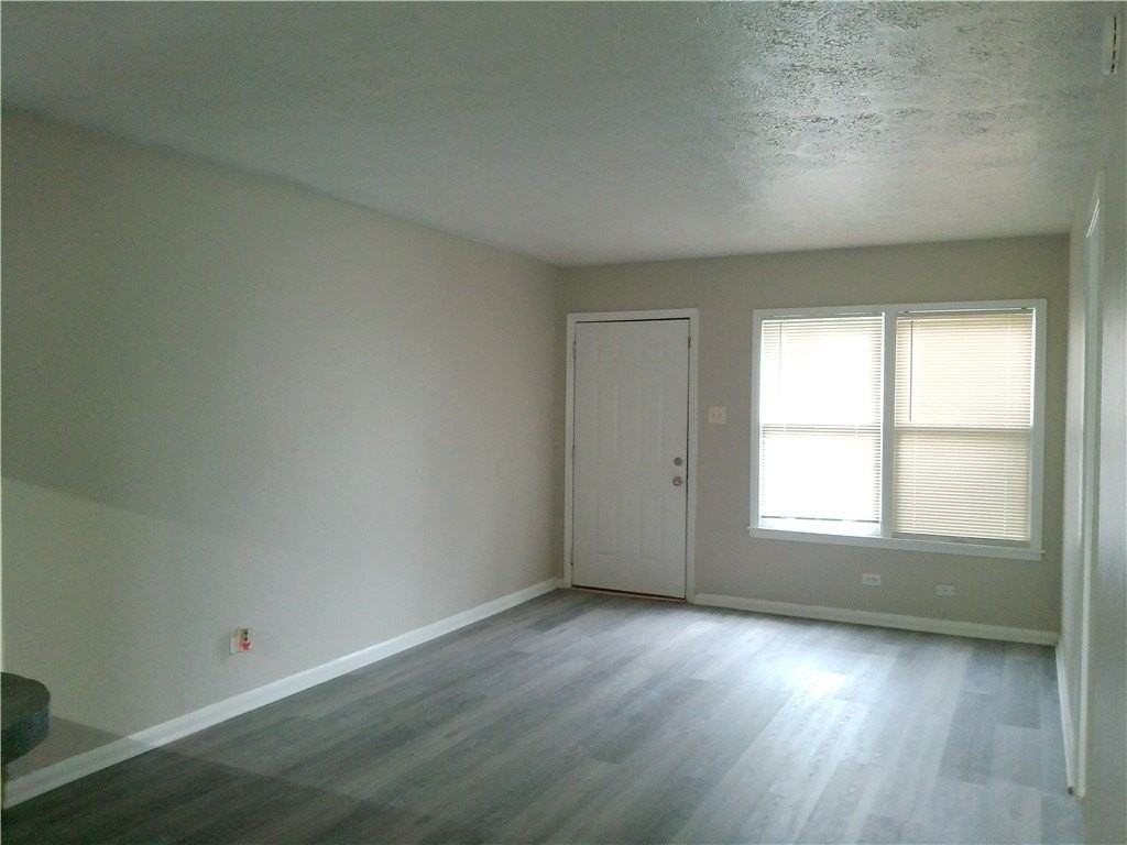 3120 Santa Fe St #1 - Photo 5 of 13