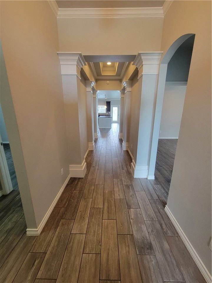 7230 Bryson Way - Photo 4 of 17