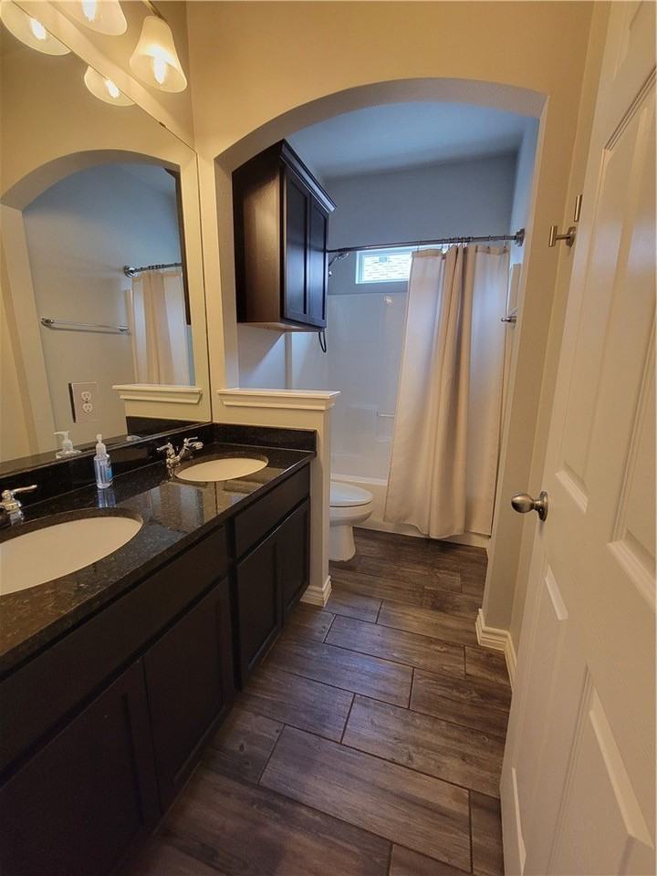 7230 Bryson Way - Photo 7 of 17