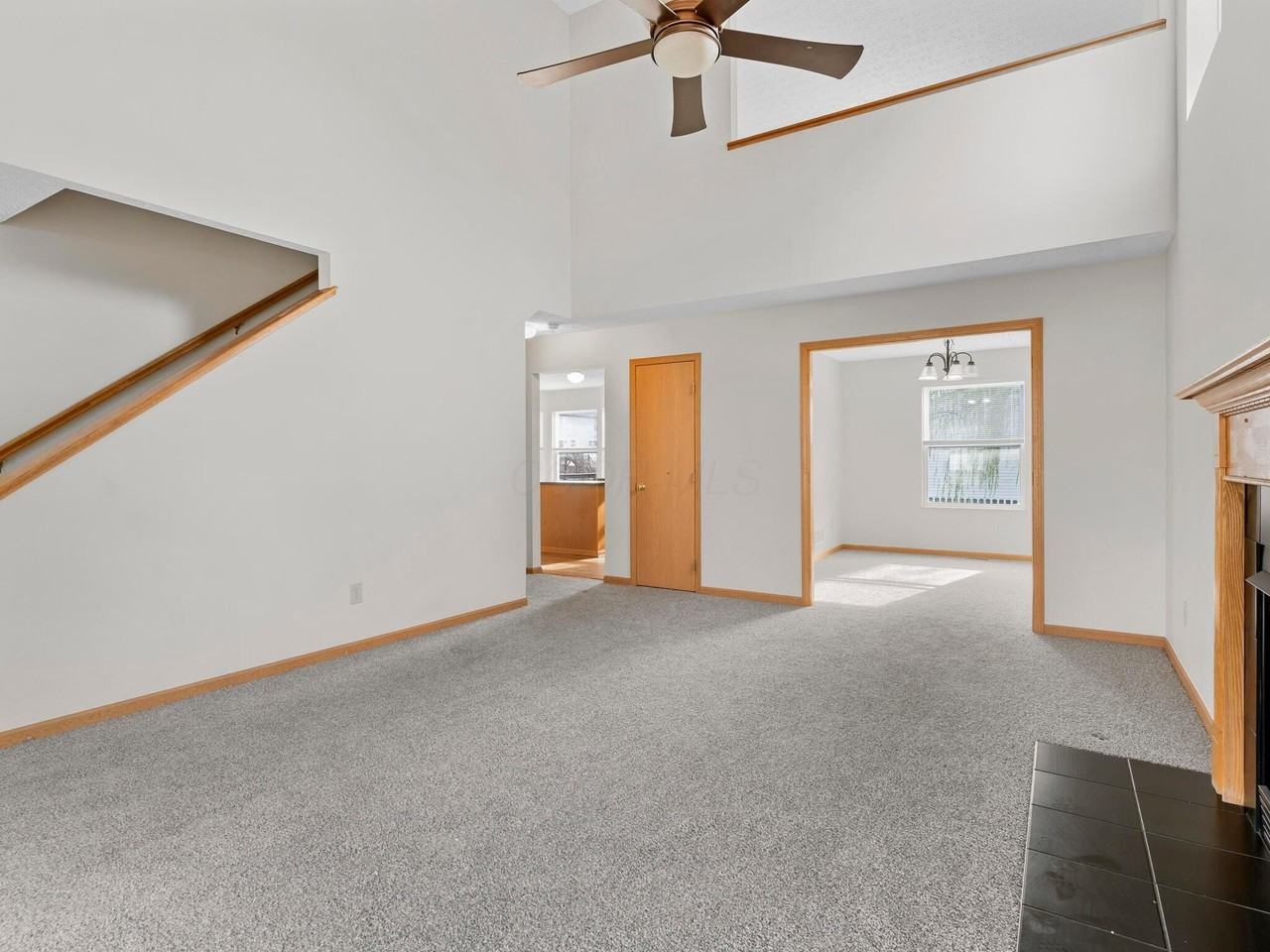 7741 Sherridon Dr - Photo 5 of 39