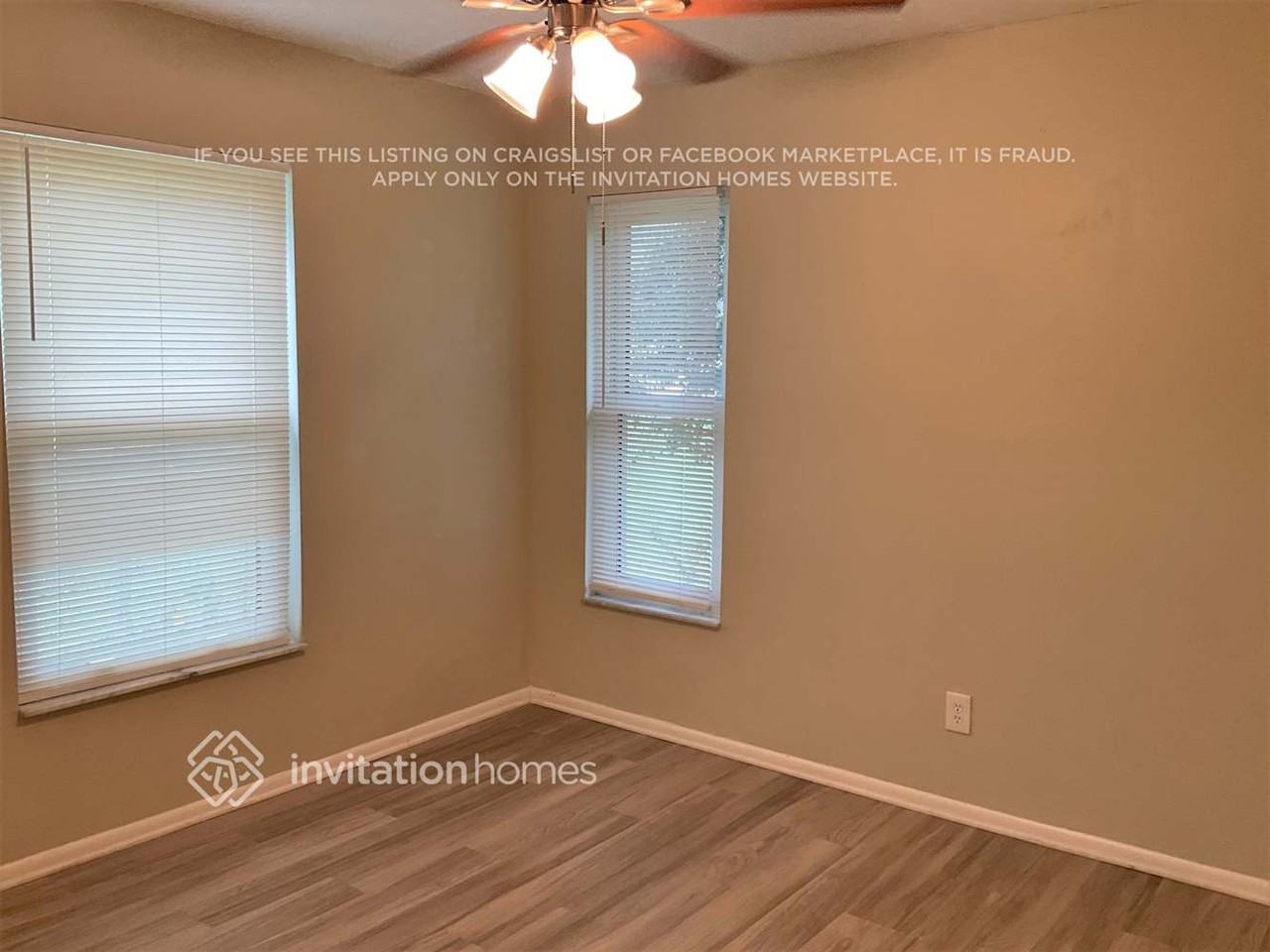 3912 Sw 20th Pl - Photo 7 of 17