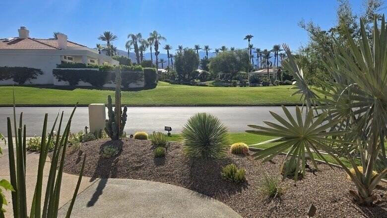 75105 Spyglass Dr - Photo 2 of 14