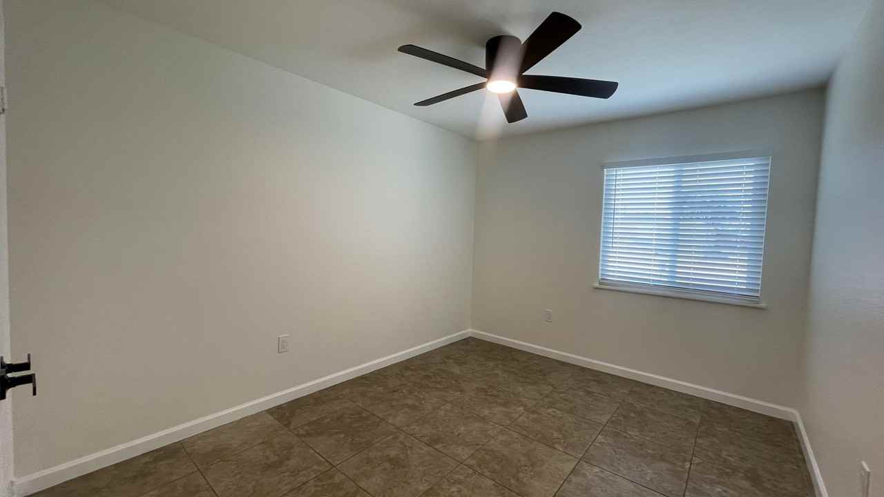 81683 De Plata Ave - Photo 7 of 20