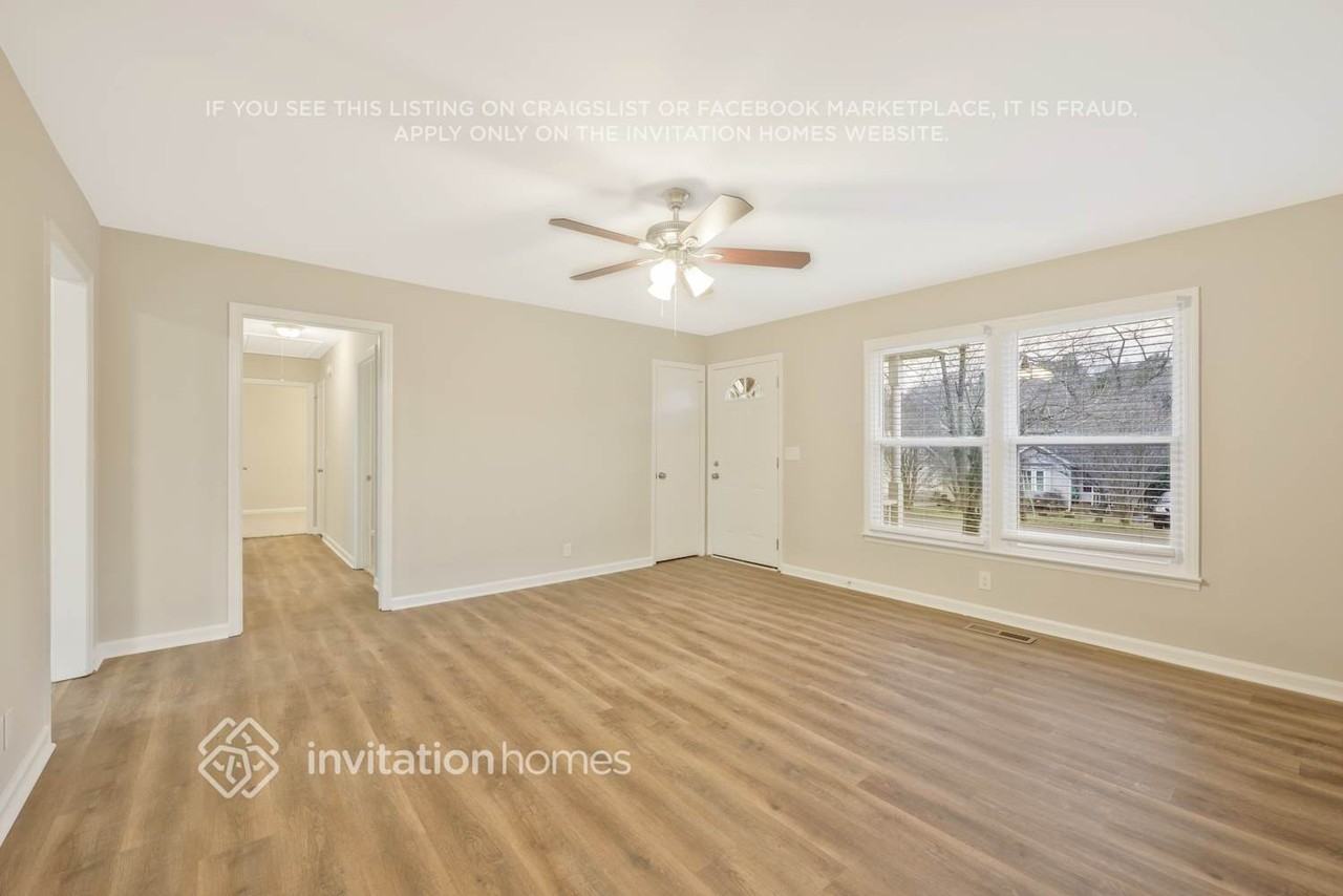 1128 Sioux Ter - Photo 6 of 28