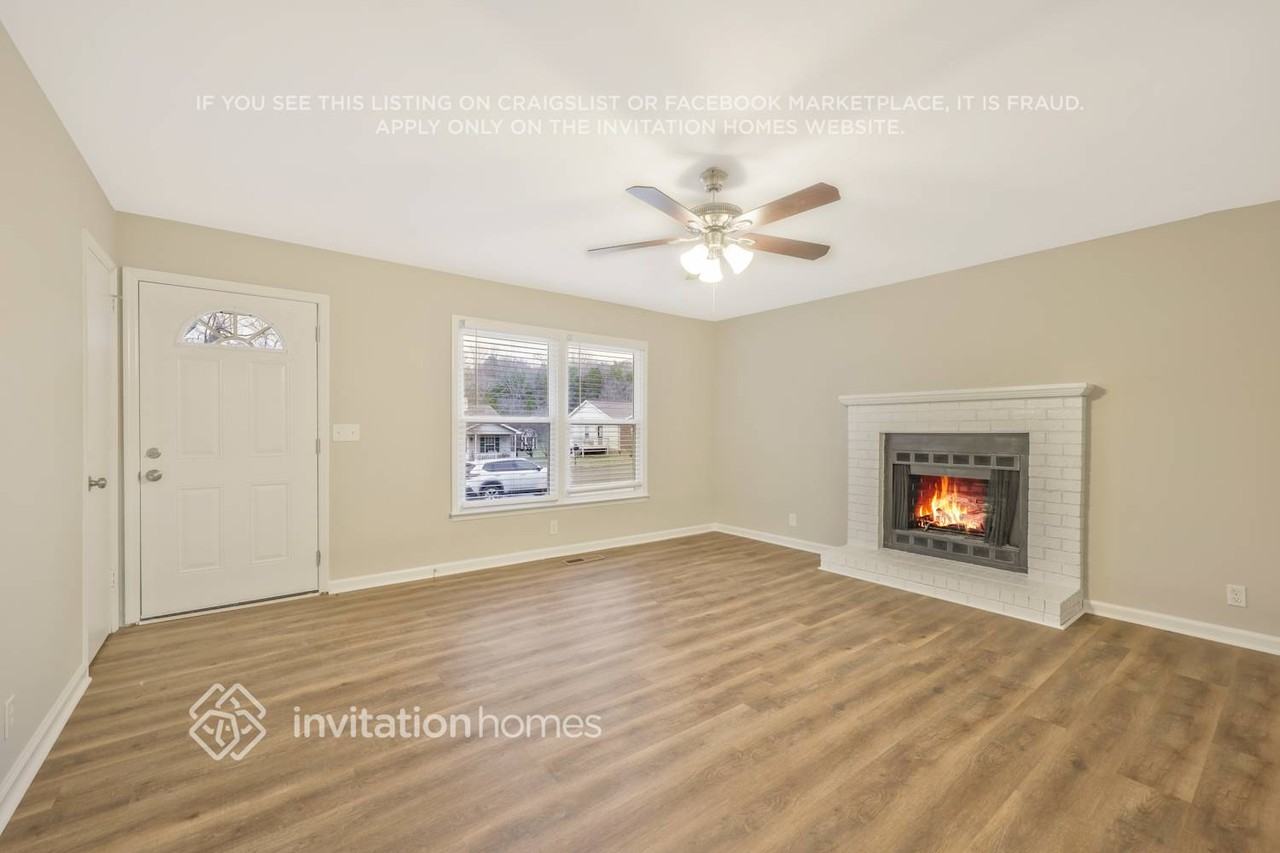1128 Sioux Ter - Photo 7 of 28