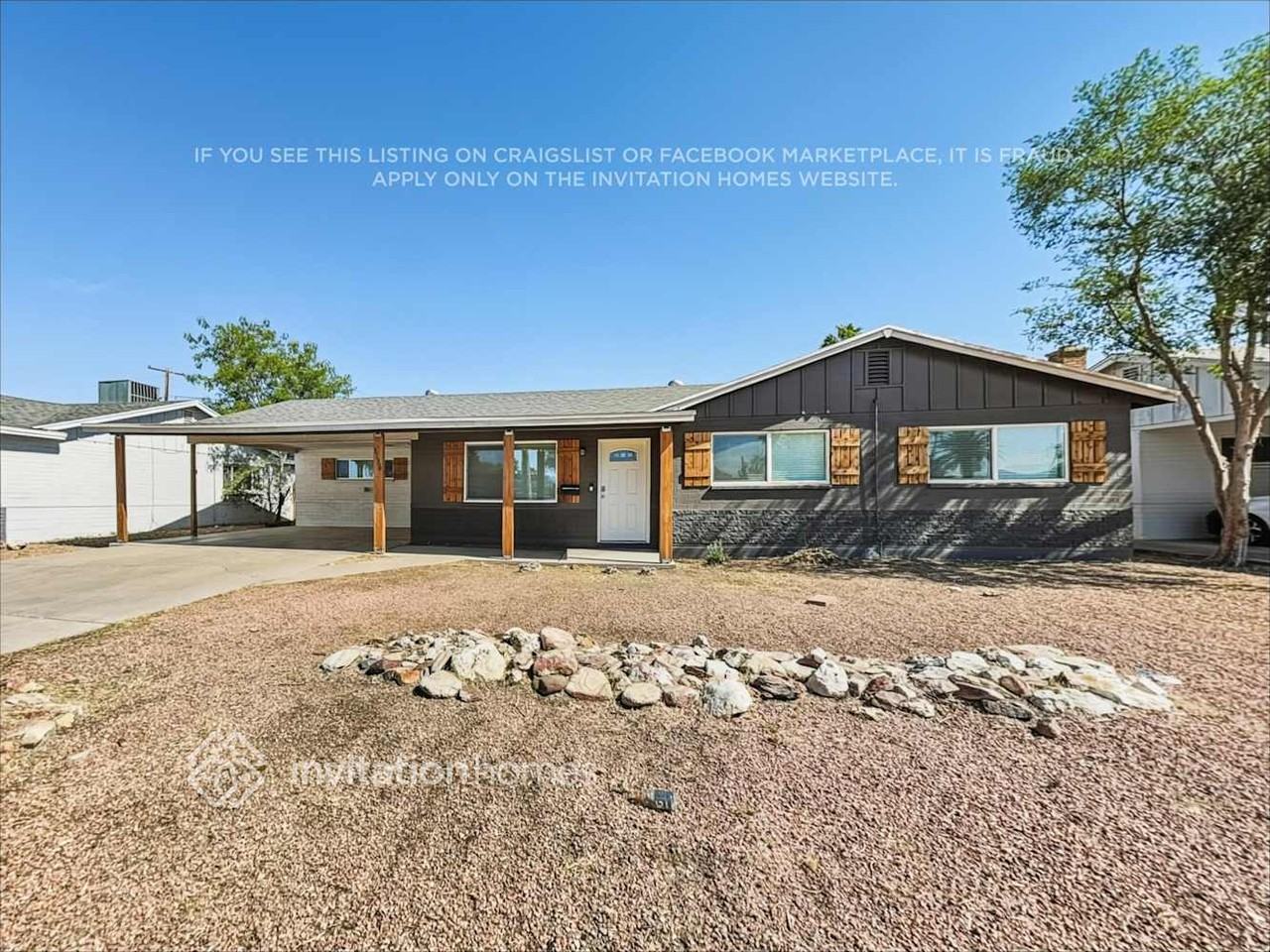 3136 W Cactus Rd - Photo 3 of 19
