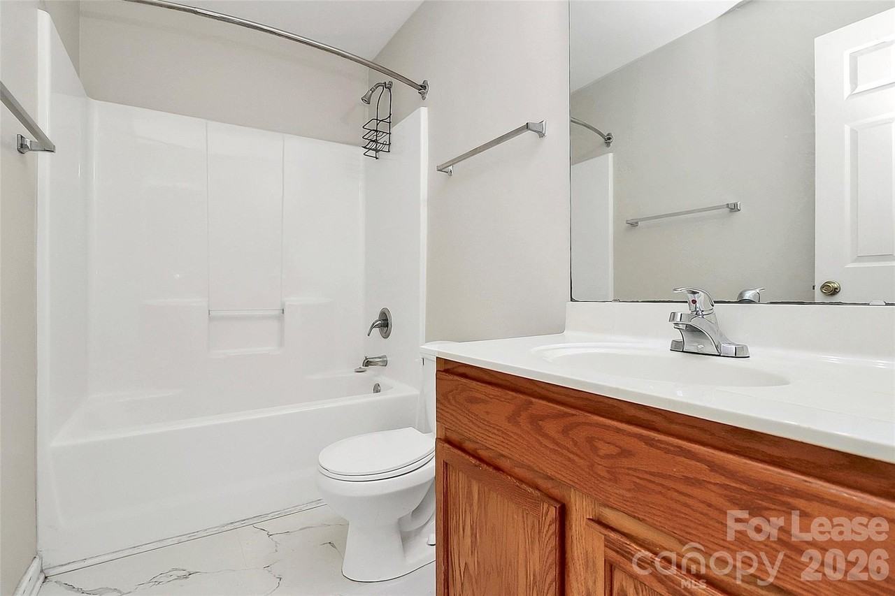 3128 Reid Brook Ln - Photo 5 of 10
