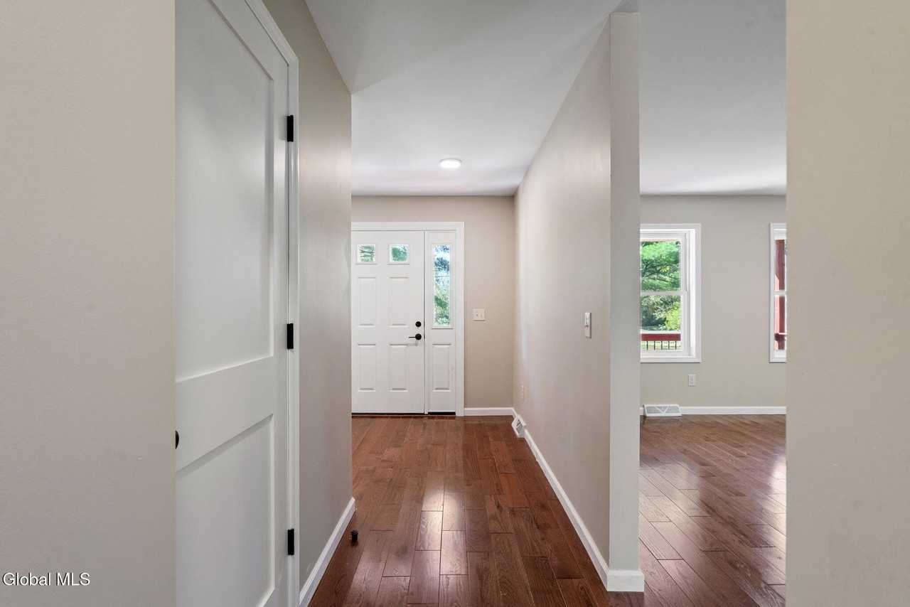 30 Dick Lynch Rd - Photo 5 of 50