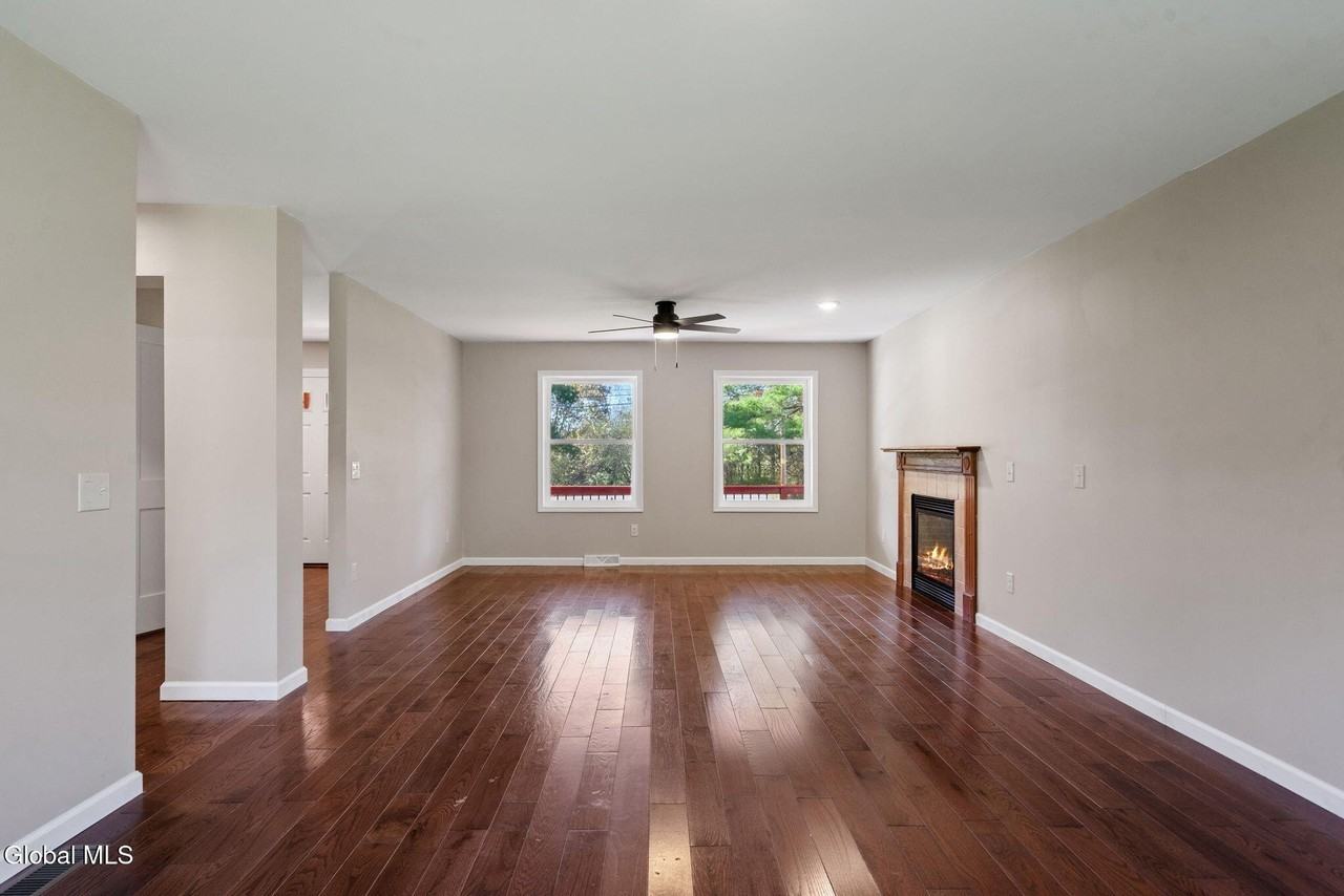 30 Dick Lynch Rd - Photo 6 of 50