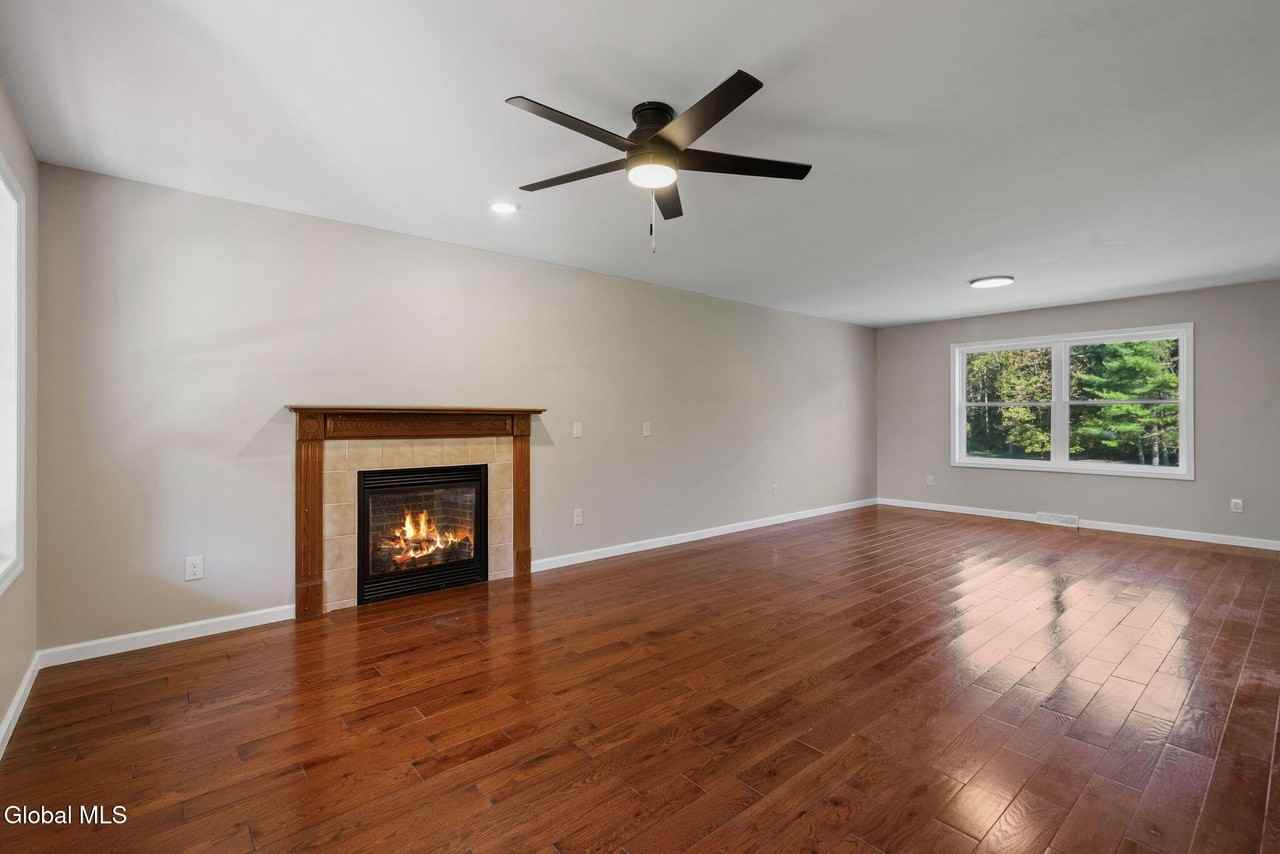 30 Dick Lynch Rd - Photo 7 of 50