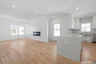 25 Village Rd #B - Photo 1 of 1