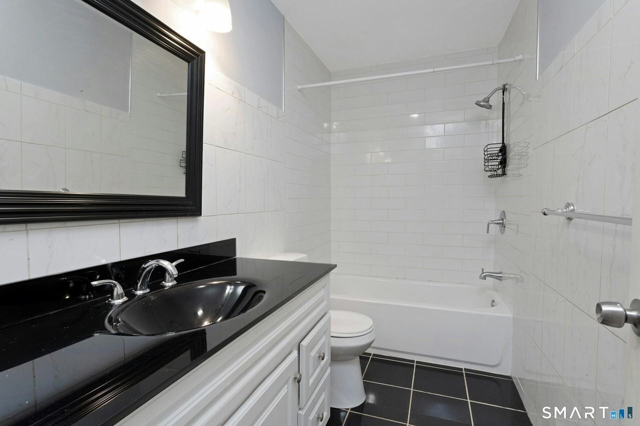 614 Earl Ave - Photo 6 of 8