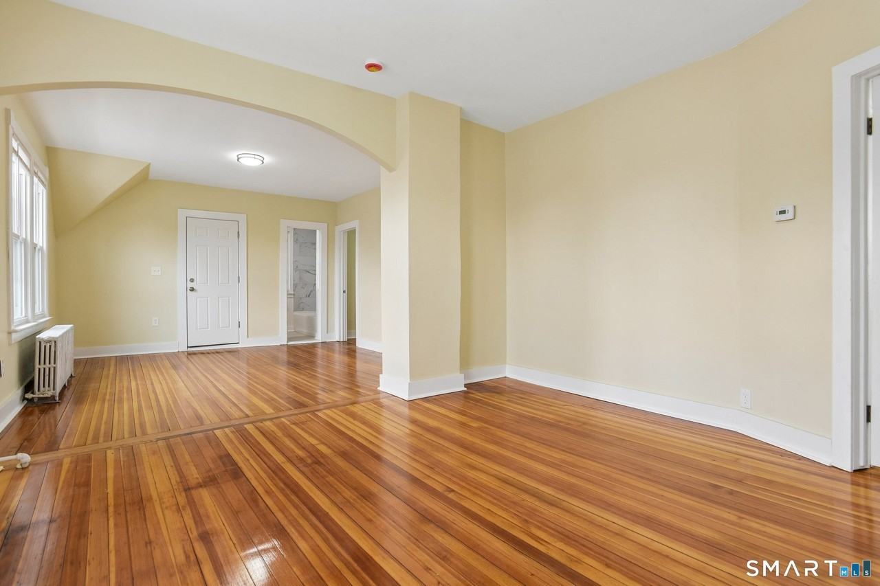 39 Grand St #3 - Photo 4 of 21