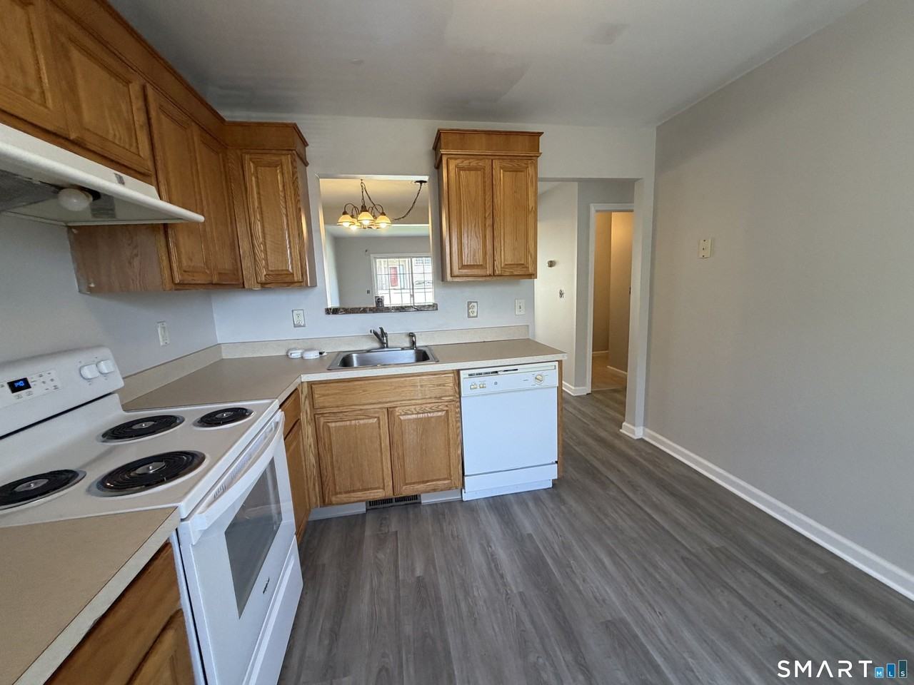 44 Taft Pt #9 - Photo 3 of 16