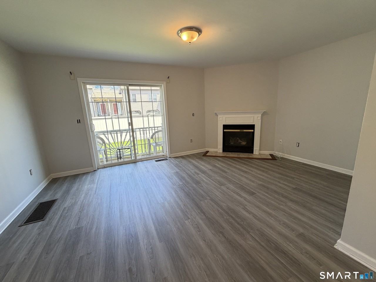 44 Taft Pt #9 - Photo 5 of 16