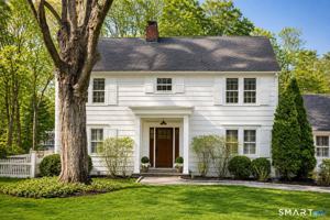 featured image of 5 Riverview Dr