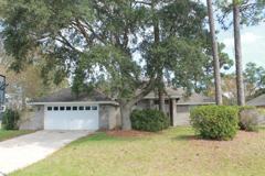 63 Norwich Cir - Photo 1 of 1