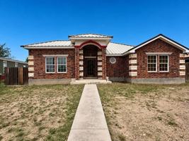 featured image of 3548 Sauz Dr