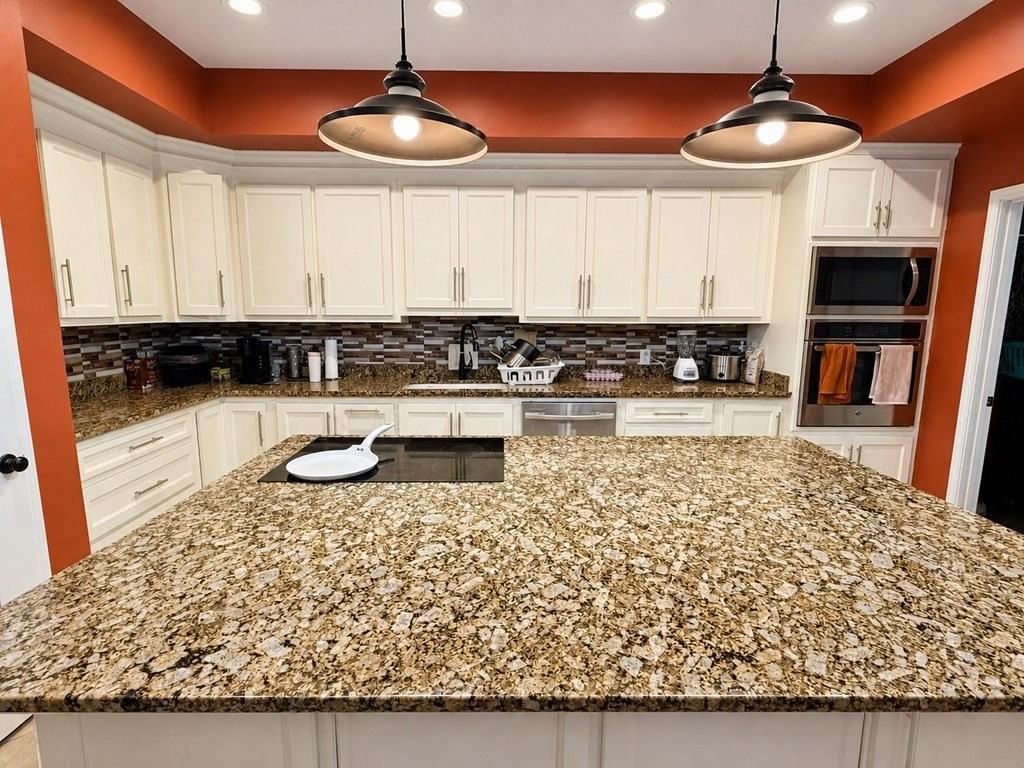3548 Sauz Dr - Photo 5 of 13