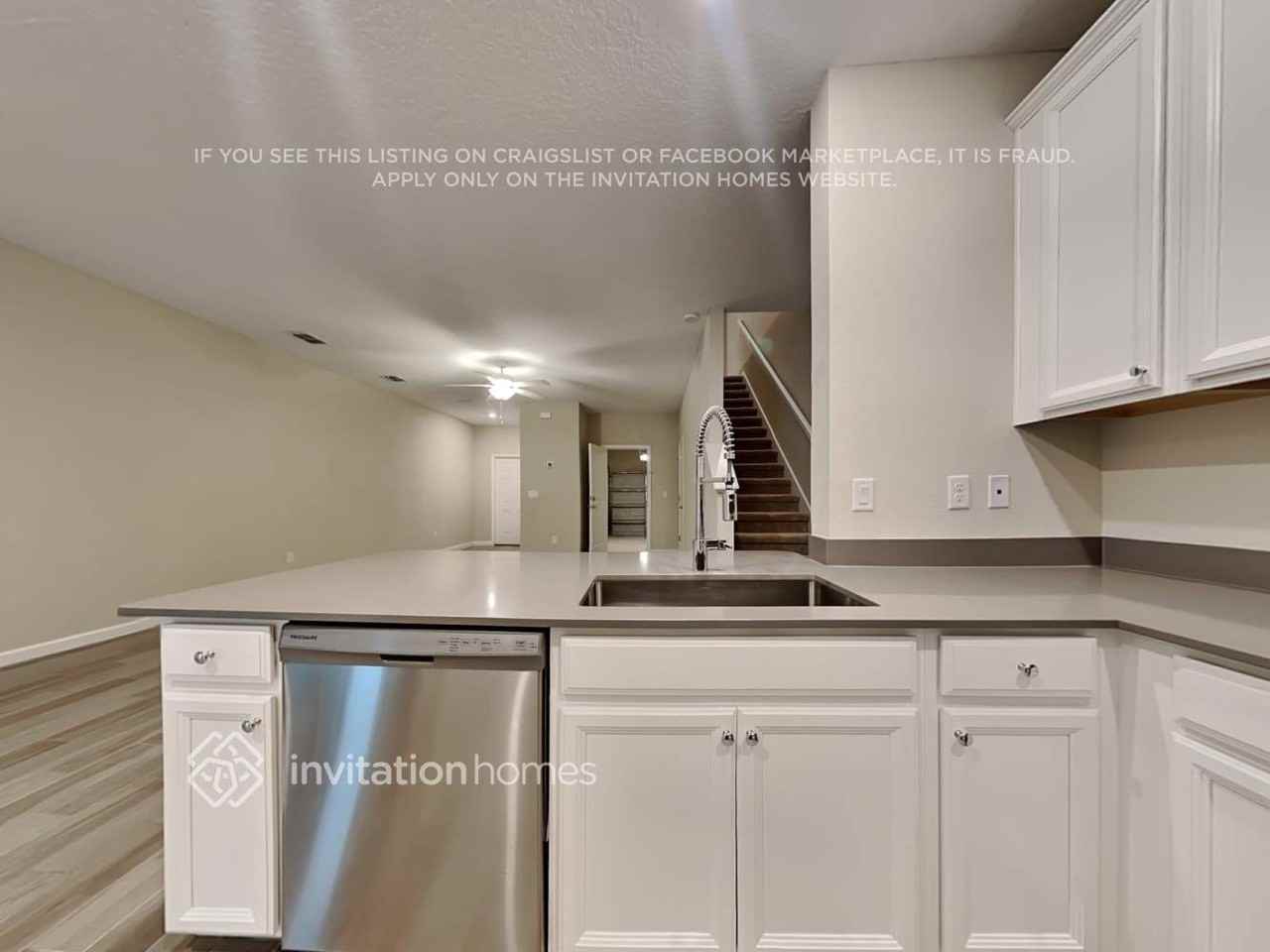 1233 Coastal Meadow Trl - Photo 7 of 27