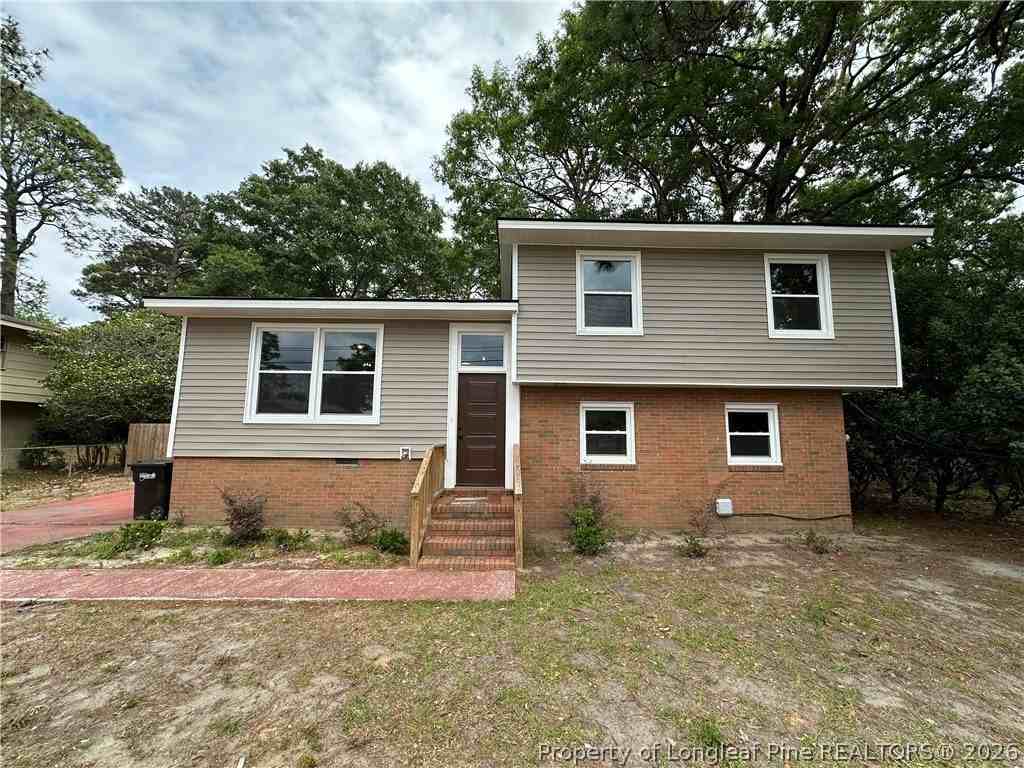 1819 Cawdor Dr - Photo 2 of 29